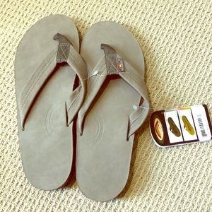 NWT Premier Leather Grey Double Rainbow Sandals